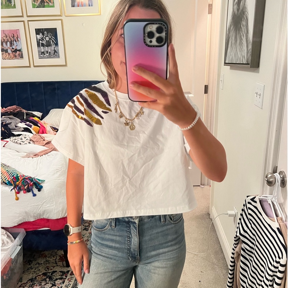 NWT QUEEN OF SPARKLES LSU TIGER TOP SIZE MEDIUM